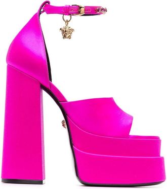 シューズ・サンダルその他 VERSACE Woman High heel shoes Beige 10114021A07977 2N24P Women's Versace Heeled Sandals - up to −80% | Stylight