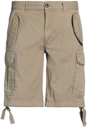 Liu Jo BOTTOMWEAR - Shorts & Bermuda Shorts on YOOX.COM