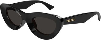 Bottega Veneta Cat Eye Zonnebril - Dames - Zonnebrillen - Zwart - 51 MM - Nylon - Accessoires