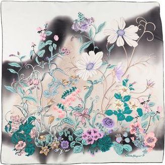 Ferragamo COMPLEMENTOS - Bufandas en YOOX.COM