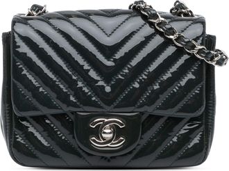 Chanel Pre-owned Womens Mini Chevron Patent Leather Crossbody - Teal - One Size