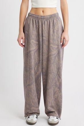 BDG Hunter Camo Baggy Sweatpants in Brown Tiger at Nordstrom, Size X-Small