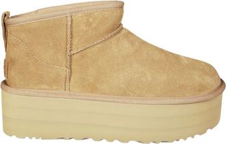 UGG Classic Ultra Mini Platform - Shoes - Mujer - Beige - 40 EU