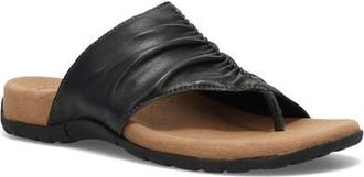 Taos Gift 2 Sandal in Black Leather at Nordstrom, Size 10