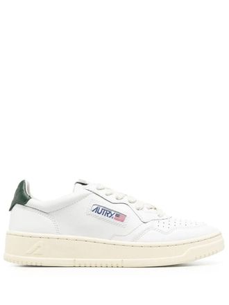 Autry Medalist Low Leather Sneakers