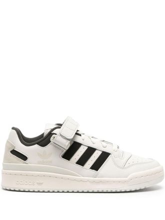 adidas Forum touch-strap lace-up sneakers - White