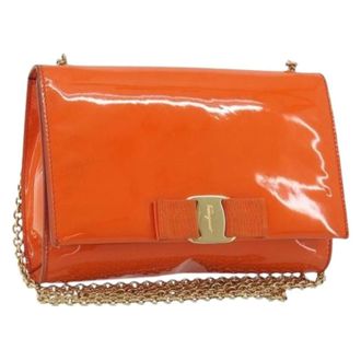 Ferragamo Pre-owned Patent Leather Shoulder Bag - Dames - Pre-owned - Oranje - Maat: ONE Size Leer