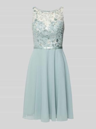 Luxuar Luxuar Cocktailkleid mit floraler Stickerei in Mint, Größe 34