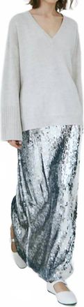Autumn Cashmere Relaxed V Sweater With Side Slits In Mojave
