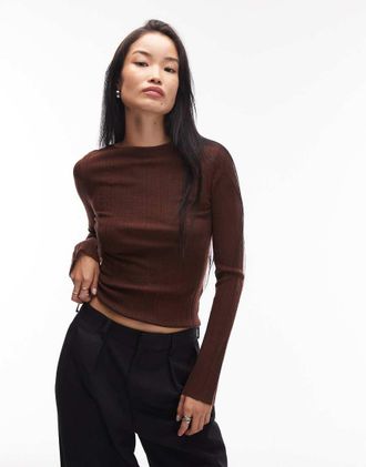 & Other Stories Top marrone scuro in maglia a coste in pura lana merino con maniche svasate