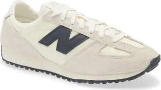 New Balance Gender Neutral 471 Sneaker in Linen/angora at Nordstrom, Size 10