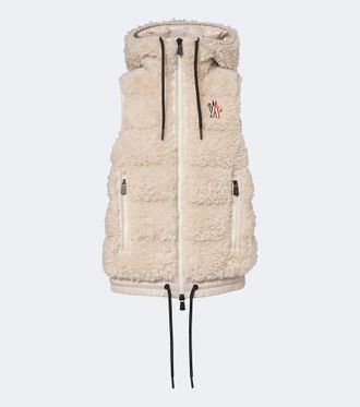 Moncler Chaleco de plumas de teddy con capucha