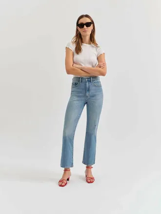 Daze Soho High Rise Ankle Flare Jean In Be Mine Vintage