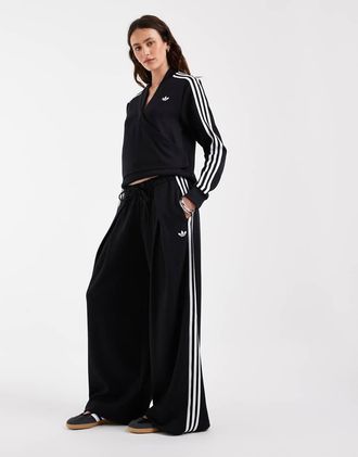 adidas Originals x Jennie pantaloni da tuta a pieghe neri-Nero