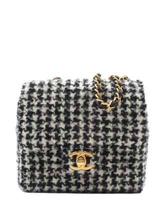 Chanel 2021-2025 Straight Single Flap gewatteerde tweed mini-crossbodytas met pied-de-poule print - Zwart