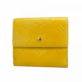 Louis Vuitton Beige Wallet (Tri-Fold) (Pre-Owned)