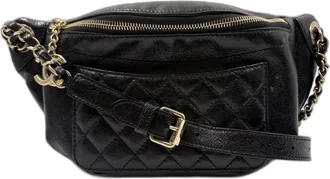 Chanel Matelasse Black Sling Bag (Pre-Owned)
