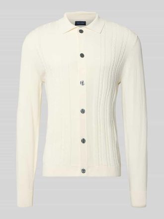 Christian Berg Strickjacke mit Knopfleiste in Offwhite, Größe 3XL