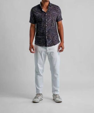 Stone Rose Nova Jungle Monstera Shirt In Black