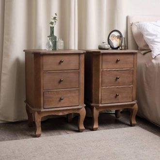 Melody Maison Pair Of 2 Dark Wood 3 Drawer Bedside Tables - Ashwell Range in Dark Brown