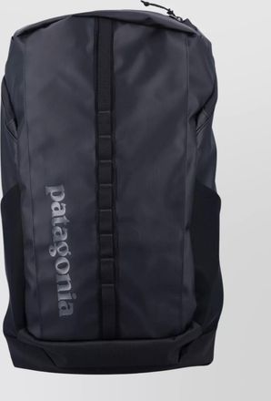 Patagonia versatile 25l backpack featuring multiple options