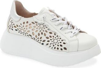 Wonders Laser Cutout Platform Sneaker in Off White/Plata at Nordstrom, Size 9.5-10Us