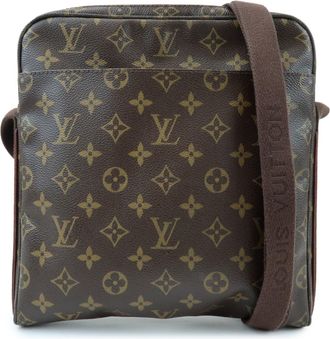 Louis Vuitton Trotteur Beaubourg Monogram Canvas Brown Canvas Handbag (Pre-Owned)