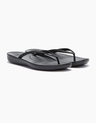 FitFlop Womens FitFlop Iqushion Ergonomic Womens All Black Flip Flops - Size: 3