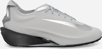 Nike Women s First Sight Noir Sneakers Flat Silver / Metallic Silver / Black