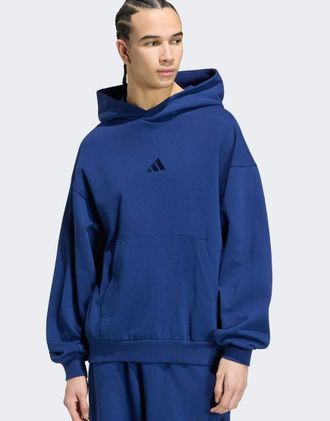 adidas Kit adidas - Felpa con cappuccio blu scuro con logo piccolo