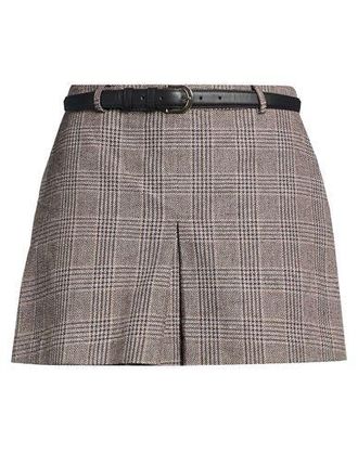 Self Portrait BOTTOMWEAR - Shorts & Bermuda Shorts sur YOOX.COM