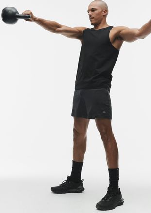 Alo | Conquer Muscle Tank Top in Black, Size: Medium