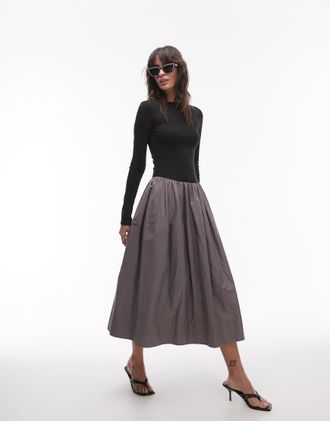 Nia pixi long sleeve volume midaxi dress in black and gray