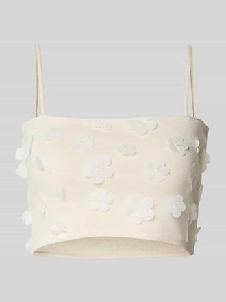 Mango Crop Top mit floralen Applikationen Modell ACRA in Weiss, Gr&ouml;&szlig;e M