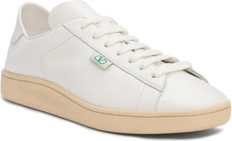 Valentino Garavani Calfskin Leather Sneaker in Bianco/Green Briar/Bianco at Nordstrom, Size 12Us