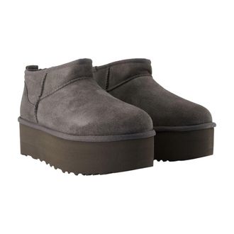 UGG Womens Lambskin Ankle Boot Gray