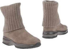 Hogan FOOTWEAR - Ankle boots sur YOOX.COM