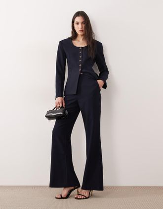 Vero Moda Pantaloni sartoriali a zampa blu navy in coordinato