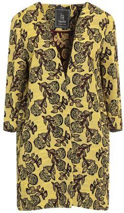 Hanita COATS & JACKETS - Overcoats & Trench Coats sur YOOX.COM