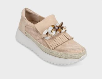 Vaneli Womens Qerene Sneaker In Nude Suede