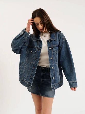 Daze Beau Denim Jacket In Vintage Blue