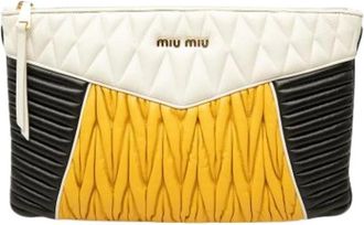 Miu Miu Pre-owned Quilted Nappa Leather Clutch - Dames - Vintage Clutch - Veelkleurig - ONE Size - Leer - Vintage