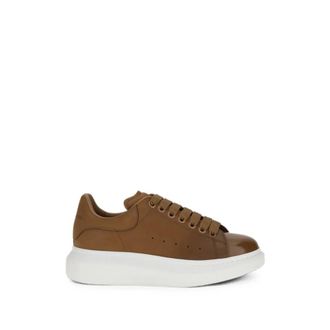 Alexander McQueen Sneaker Oversize - Shoes - Hombre - Marr&oacute;n - 42 1/2 EU
