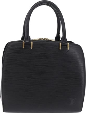 Louis Vuitton Pont Neuf Epi Leather Black Leather Handbag (Pre-Owned)