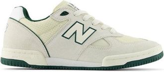 New Balance Unisex NB Numeric Tom Knox 600 en Blanco/Verde, Gamuza/Malla, Talla 40.5
