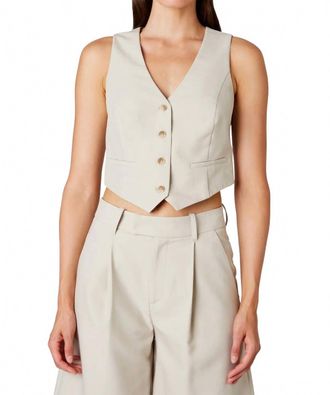 Nia Elizabeth Cropped Vest In Shell