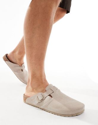Jack & Jones suede clogs in beige-Neutral