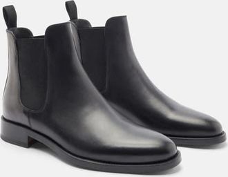 Scarosso Enzo Chelsea Boots in Black Calf at Nordstrom, Size 41.5