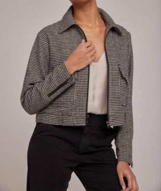 Bella Dahl Flap Pocket Zip Up Jacket In Black