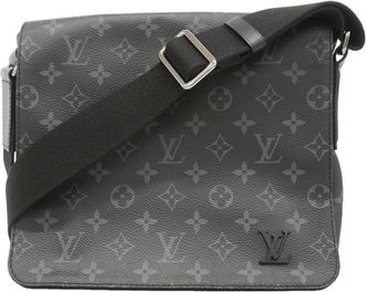 Louis Vuitton Black Shoulder Bag (Pre-Owned)